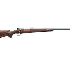 <strong>Winchester Model 70 Super Grade French Walnut Bolt Action Centerfire Rifle</strong>